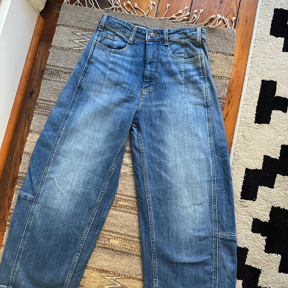 Pilcro Barrel Leg Kenna Mid Rise Heritage jean size 26